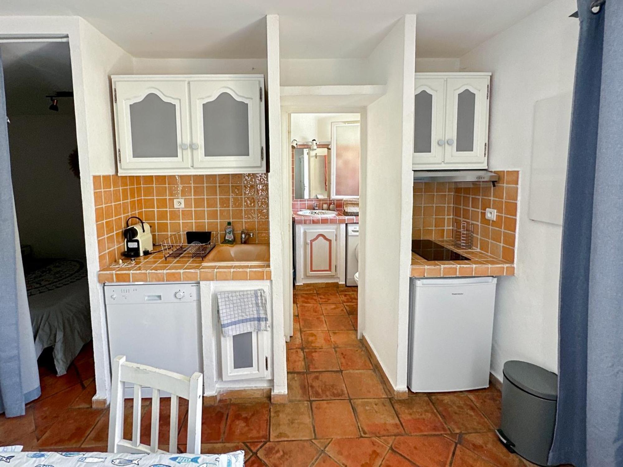 Superbe Emplacement , Terrasse Et Parking! Сен Тропе Екстериор снимка