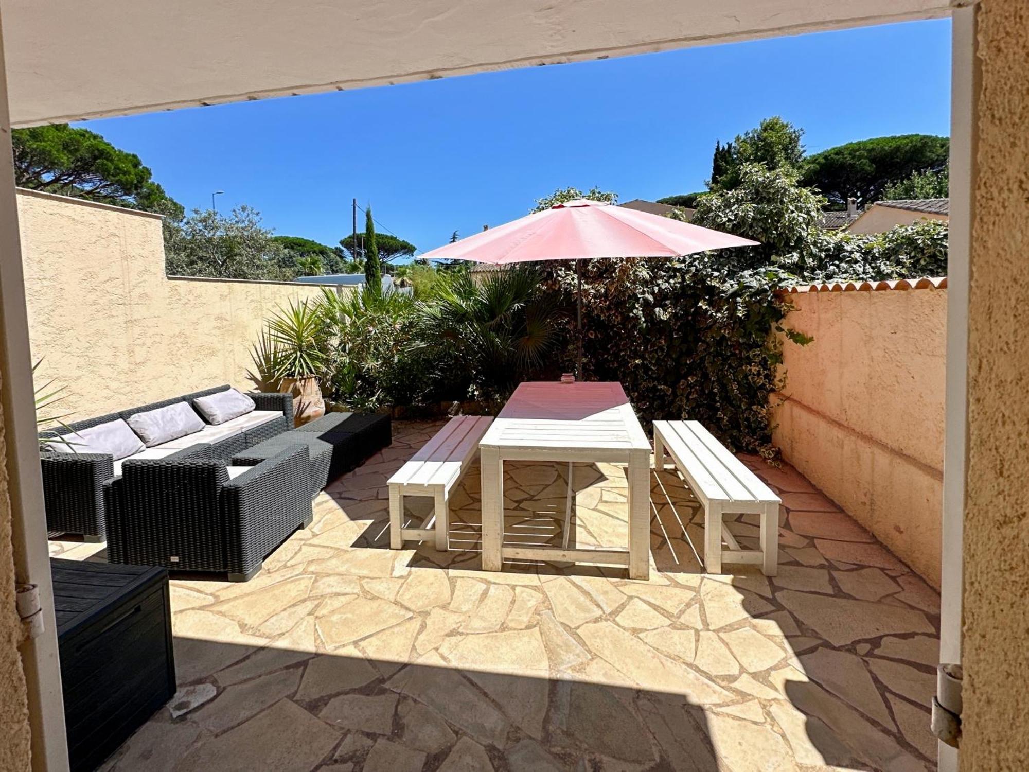 Superbe Emplacement , Terrasse Et Parking! Сен Тропе Екстериор снимка