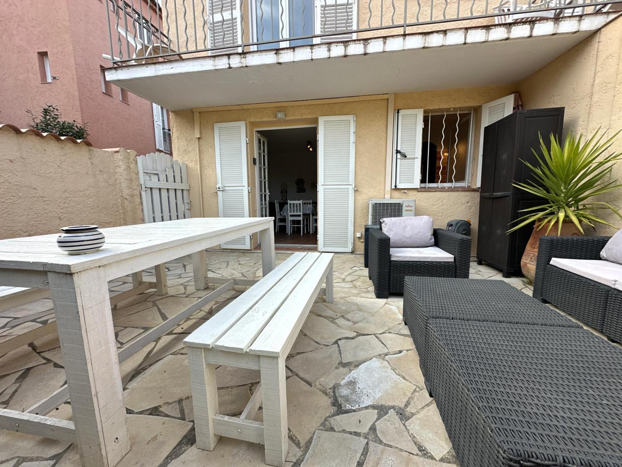 Superbe Emplacement , Terrasse Et Parking! Сен Тропе Екстериор снимка
